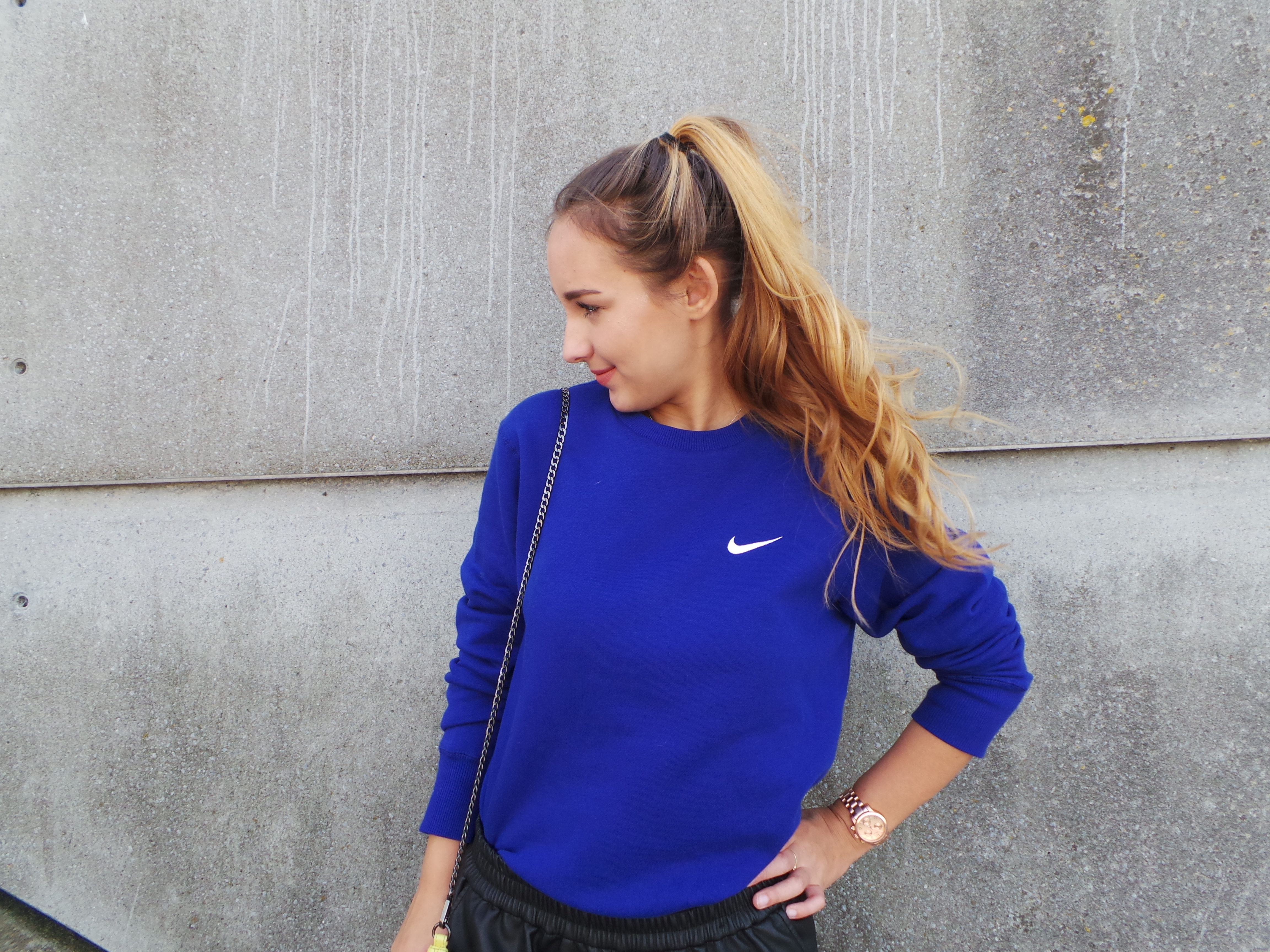 Aquarium Maar hebben OOTD #19: Nike sweater | Natalia Victoria Drzymalska